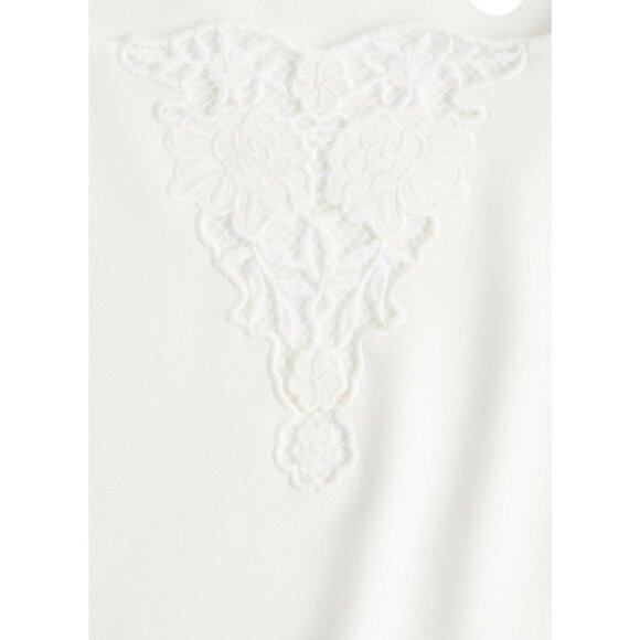 NWT H&M Divided Top Women's Small White Eyelet With Embroidered Detail Cropped - Picture 4 of 11